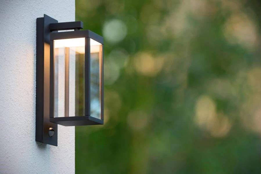 Lucide CLAIRETTE - Wandlamp Buiten - LED - 1x15W 3000K - IP54 - Antraciet - sfeer 1